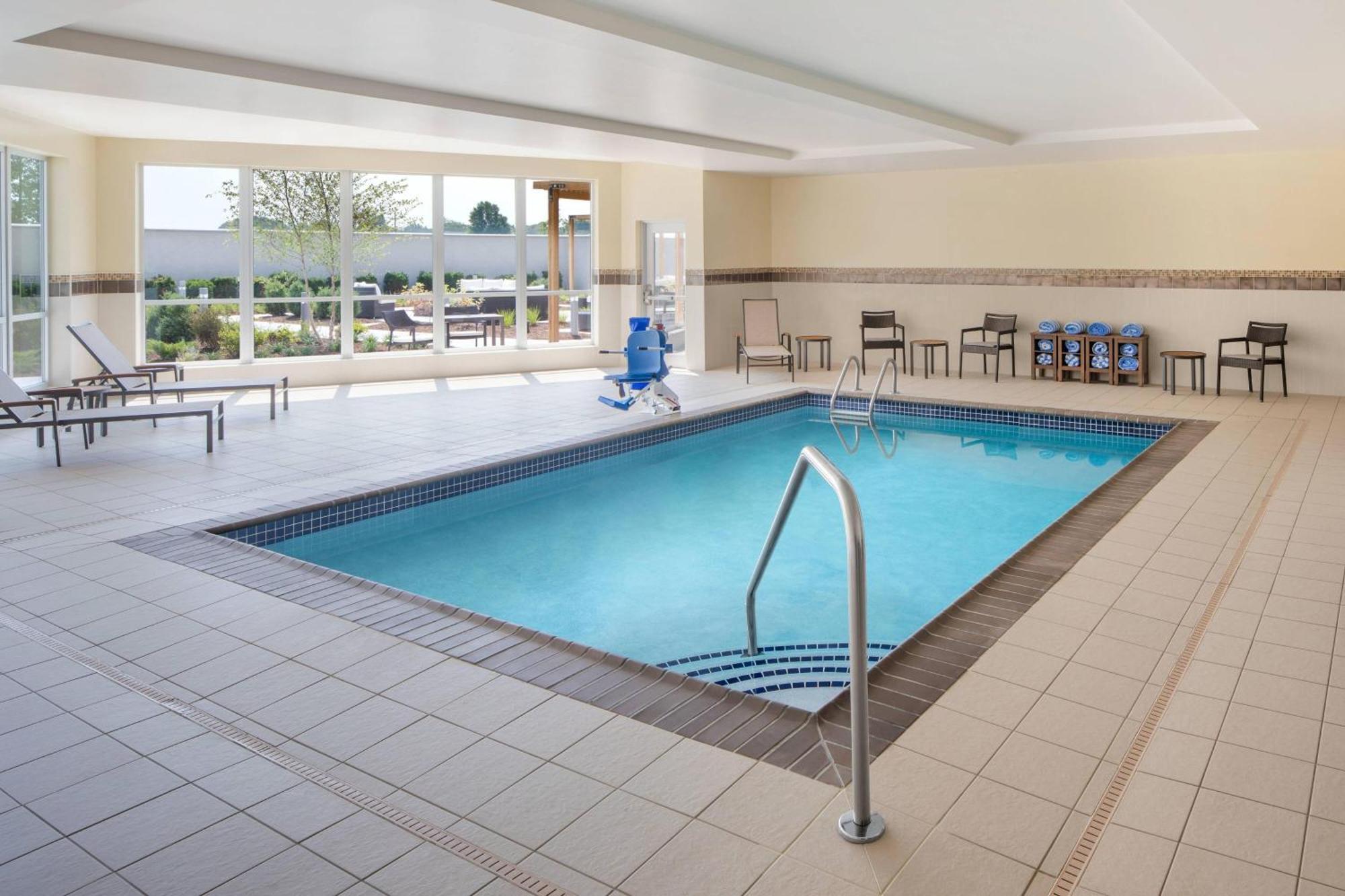 Hotel Courtyard By Marriott Wayne Fairfield Exteriér fotografie